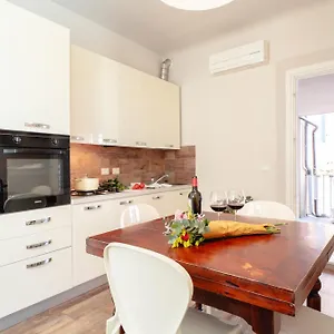 Lanfranchi Deluxe Apartament